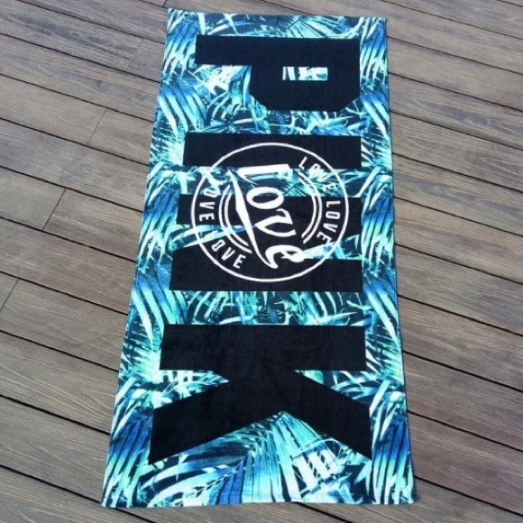 PINK Victoria's Secret Other - NEW✨ Victoria's Secret PINK Beach Pool Towel